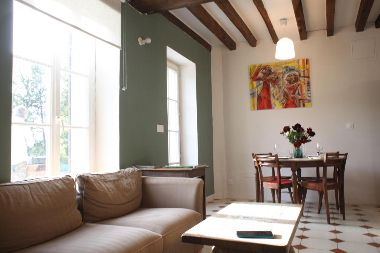Fleurs De Brenne Gite Neuille-le-Lierre ภายนอก รูปภาพ