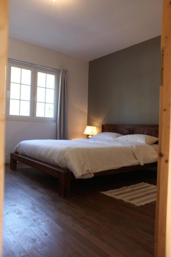 Fleurs De Brenne Gite Neuille-le-Lierre ภายนอก รูปภาพ